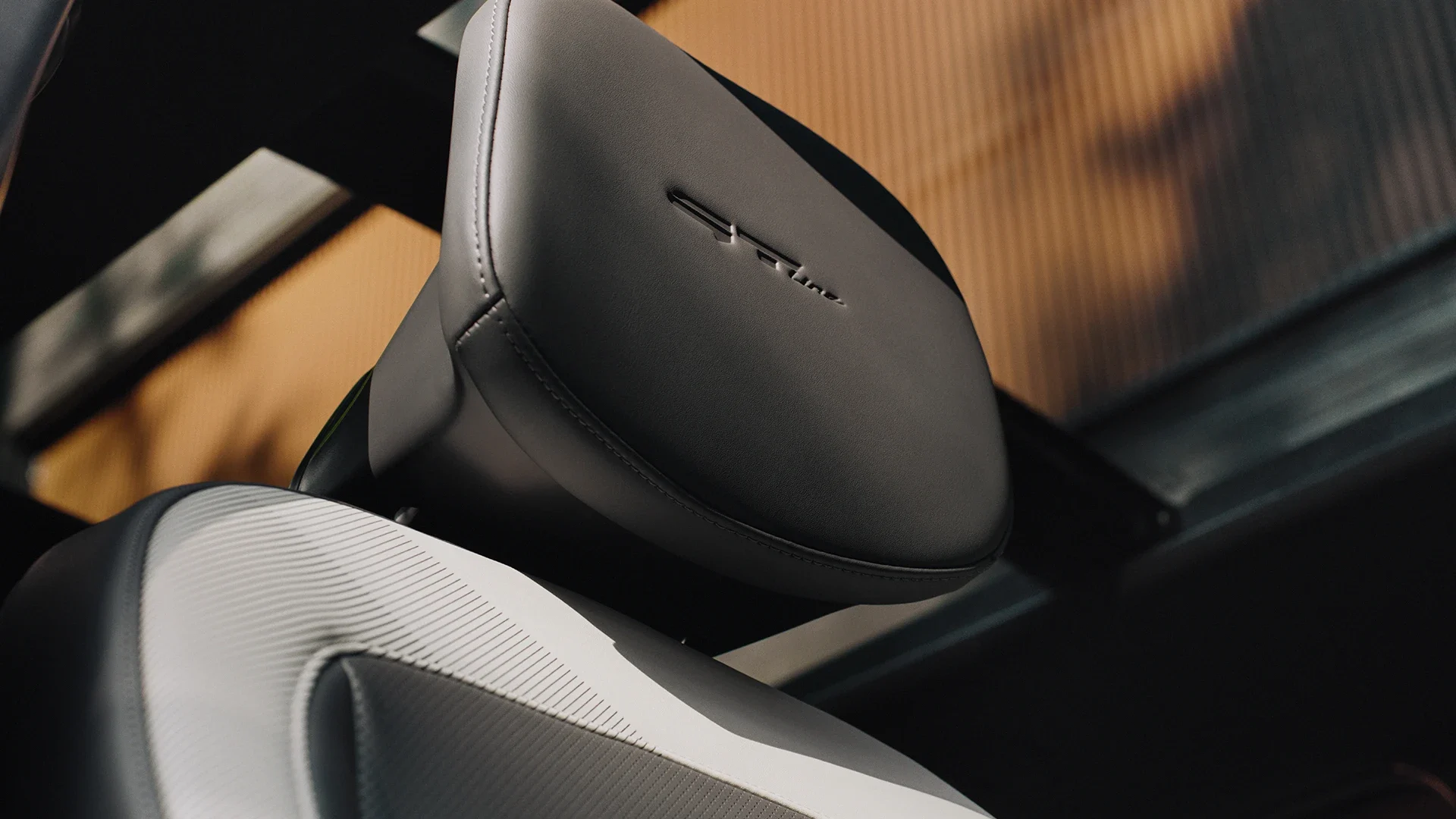Kia EV5 my26 M31 GTL INTERIOR SEATS TOP ANGLE Kopie