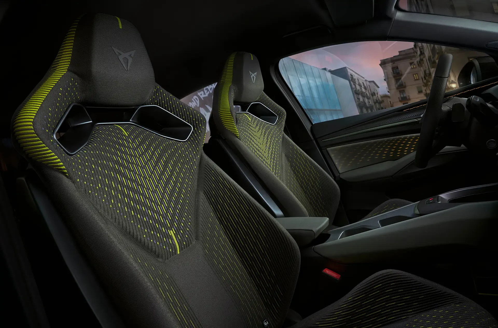 11 cupra raval sitze